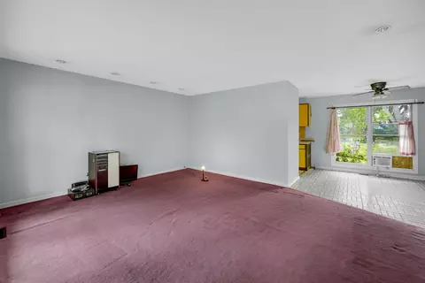 Living - 16623 Spaulding Ave, Markham, IL 60428 photo 1 of 3