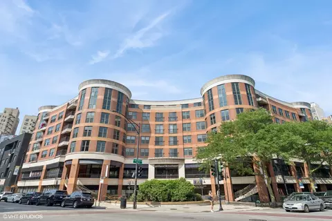 350 W Belden Ave #512, Chicago, IL 60614