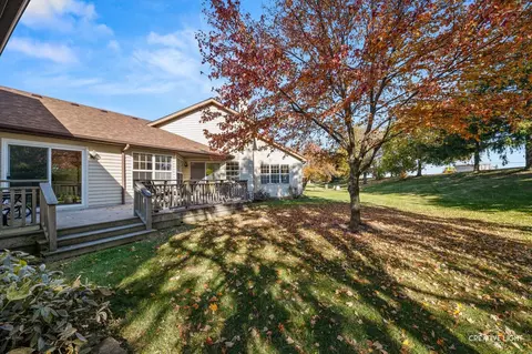 Exterior - 20832 W Periwinkle Ct, Plainfield, IL 60544 photo 3 of 4