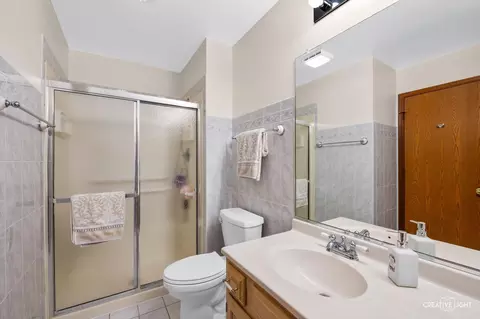 Bath - 20832 W Periwinkle Ct, Plainfield, IL 60544 photo 2 of 2