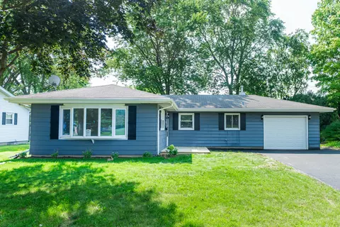 1207 S 2nd St, Dekalb, IL 60115