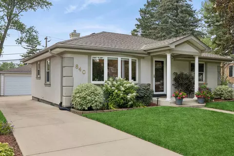 840 S Ardmore Ave, Villa Park, IL 60181