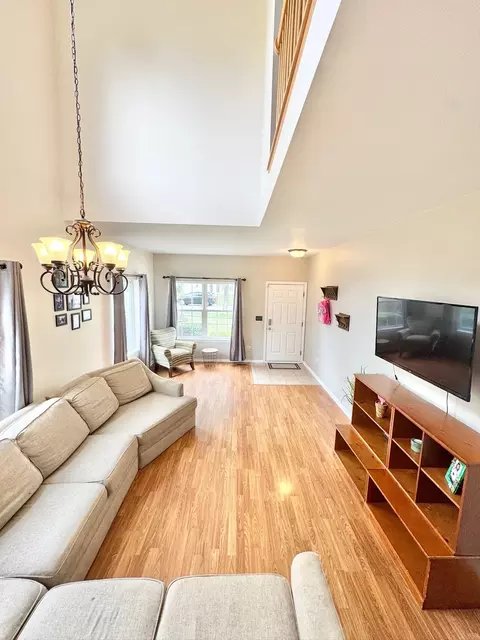 Living - 4300 Dillon St, Plano, IL 60545 photo 1 of 3