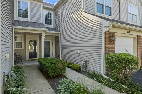 1412 Doolittle Ln, Grayslake, IL 60030