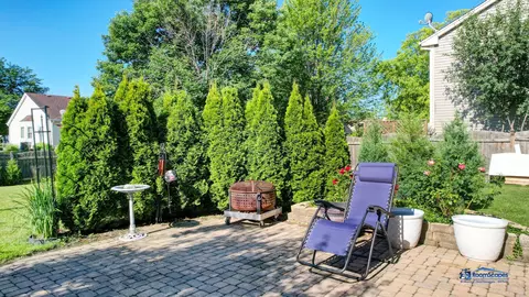 Exterior - 554 Foxford Rd, Bartlett, IL 60103 photo 8 of 9