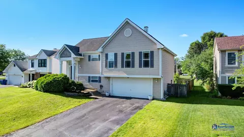 View/Area - 554 Foxford Rd, Bartlett, IL 60103 photo 1 of 10