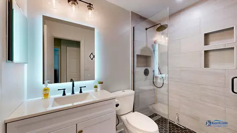 Bath - 554 Foxford Rd, Bartlett, IL 60103 photo 1 of 3