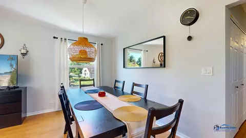 Dining - 554 Foxford Rd, Bartlett, IL 60103 photo 1 of 2