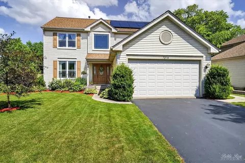 7014 Westwood Dr, Carpentersville, IL 60110