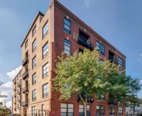 1820 N Spaulding Ave #306, Chicago, IL 60647