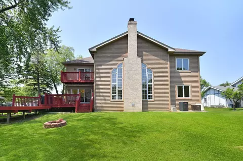 Exterior - 5 N311 Lloyd Ave, Itasca, IL 60143 photo 6 of 7