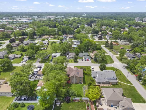View/Area - 5 N311 Lloyd Ave, Itasca, IL 60143 photo 6 of 6