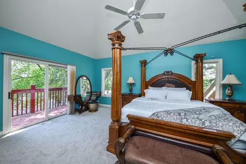 Bedroom - 5 N311 Lloyd Ave, Itasca, IL 60143 photo 3 of 6