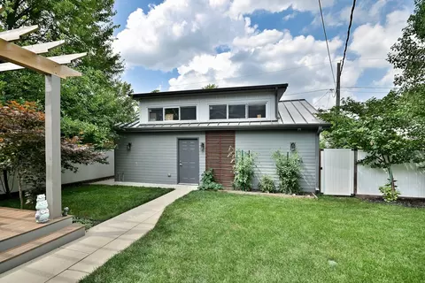 Exterior - 1364 E Algonquin Rd, Des Plaines, IL 60016 photo 12 of 13