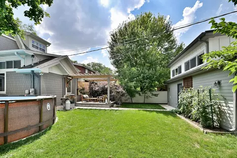 Exterior - 1364 E Algonquin Rd, Des Plaines, IL 60016 photo 10 of 13