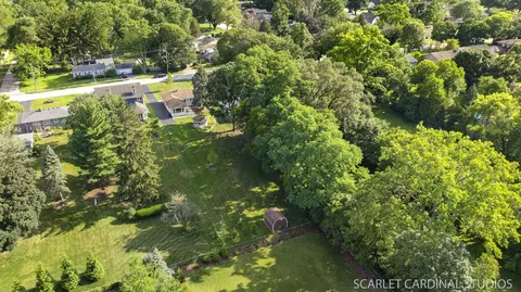 View/Area - 813 Elm St, Wheaton, IL 60189 photo 8 of 8