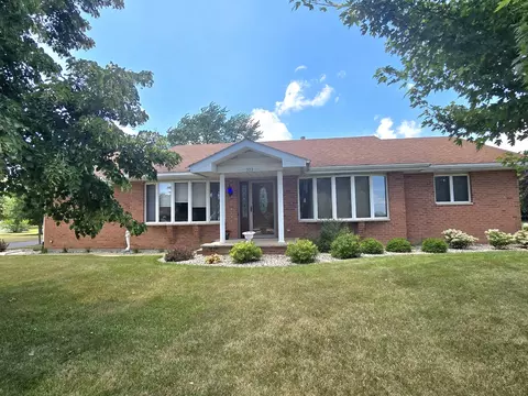 503 N Fifth St, Ashkum, IL 60911