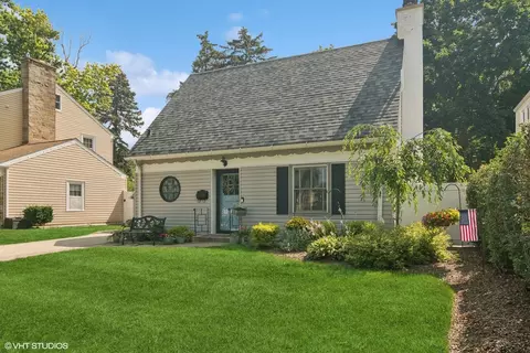 443 S Dunton Ave, Arlington Heights, IL 60005