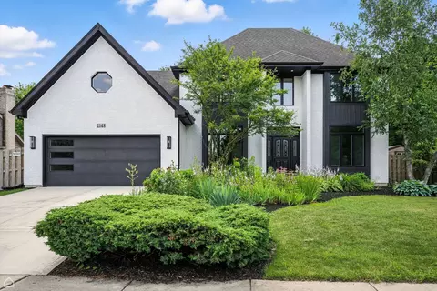 2148 Primrose Ln, Naperville, IL 60565