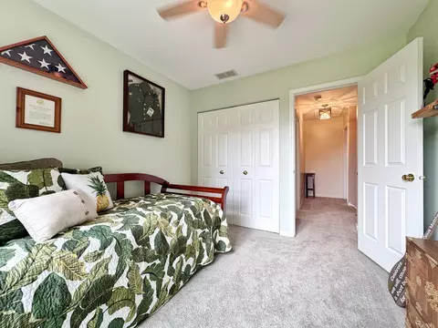 Bedroom - 276 Wildspring Ct, Itasca, IL 60143 photo 2 of 5