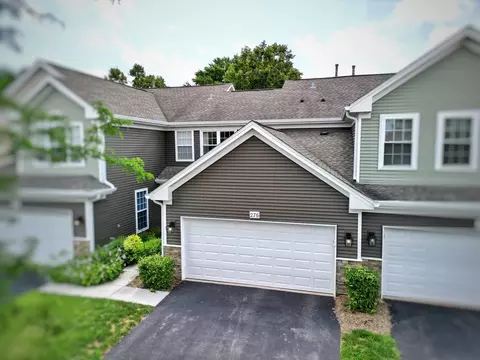 Exterior - 276 Wildspring Ct, Itasca, IL 60143 photo 5 of 5