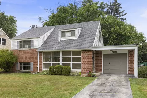 18508 Clyde Rd, Homewood, IL 60430