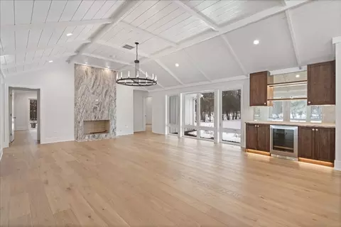 819 Wagner Rd, Glenview, IL 60025 photo 3