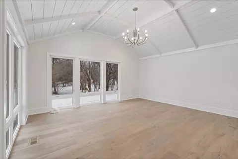 819 Wagner Rd, Glenview, IL 60025 photo 11