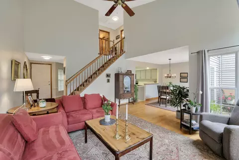 874 Dandridge Ct, Elgin, IL 60120 photo 4