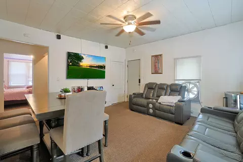 Living - 392 Plum Ct, Elgin, IL 60120 photo 2 of 2