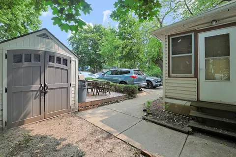 Exterior - 392 Plum Ct, Elgin, IL 60120 photo 3 of 3