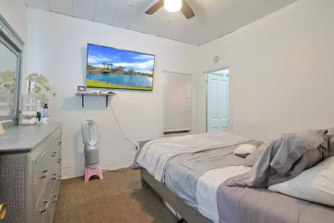 Bedroom - 392 Plum Ct, Elgin, IL 60120 photo 1 of 3