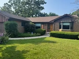 336 Burchell Ave, Highwood, IL 60040