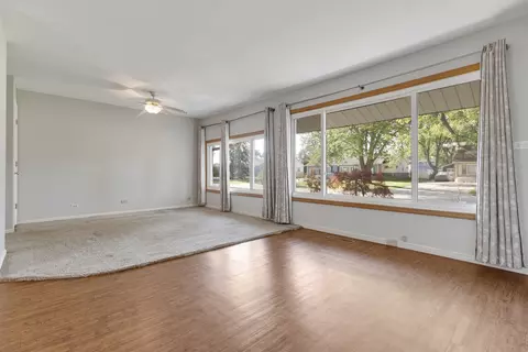 Living - 65 Des Plaines Ln, Hoffman Estates, IL 60169 photo 2 of 3