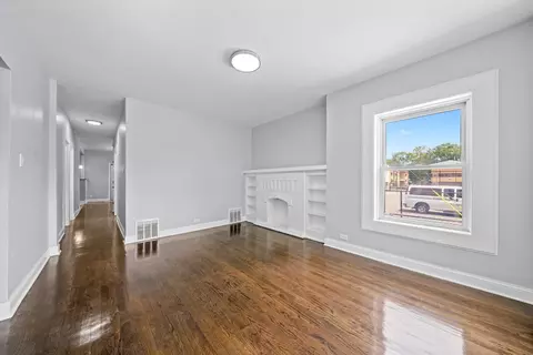 740 E 89th St, Chicago, IL 60619 photo 4