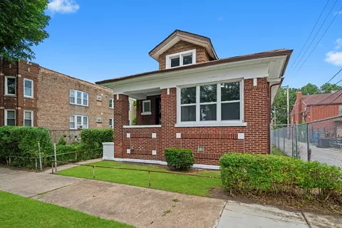 740 E 89th St, Chicago, IL 60619 photo 2