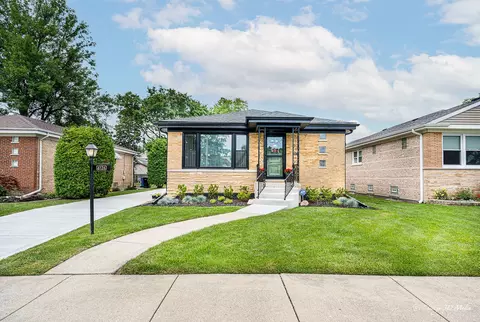 6126 N Naples Ave, Chicago, IL 60631