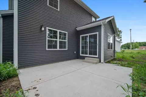 Exterior - 2802 Steppe Ln, Bloomington, IL 61705 photo 4 of 7