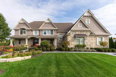 39 W162 Long Meadow Ln, Saint Charles, IL 60175