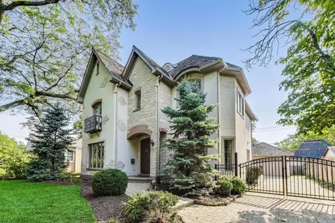 621 N County Line Rd, Hinsdale, IL 60521