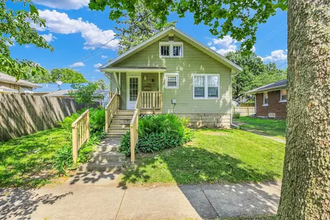 206 N Victor St, Champaign, IL 61821