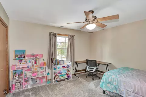 Bedroom - 255 E Prairie St, Manhattan, IL 60442 photo 4 of 5