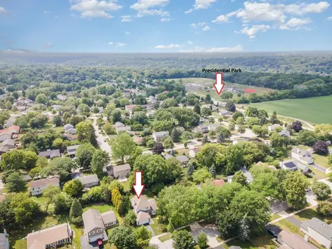 View/Area - 700 Lilac Dr, Algonquin, IL 60102 photo 4 of 5