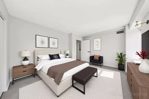 Bedroom - 40 E 9th St #802, Chicago, IL 60605 photo 2 of 2
