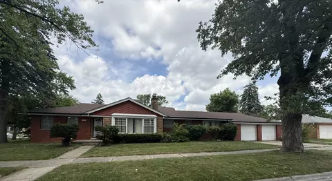 14237 S La Salle St, Riverdale, IL 60827