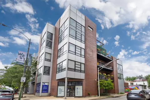 808 N Greenview Ave #3B, Chicago, IL 60642