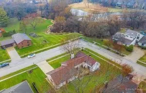 View/Area - 219 Brookside Dr, Elgin, IL 60123 photo 1 of 4