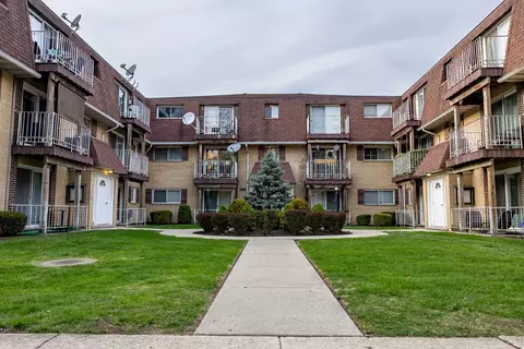 8538 W Catherine Ave #4N, Chicago, IL 60656