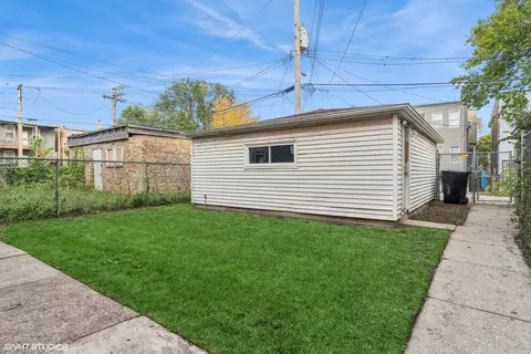 1754 E 73rd St, Chicago, IL 60649 photo 20