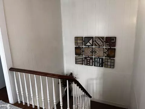 Entry Way - 201 E Morris St, Morrison, IL 61270 photo 7 of 8